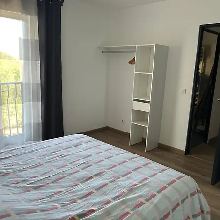 Apartament Du Metz 2 *